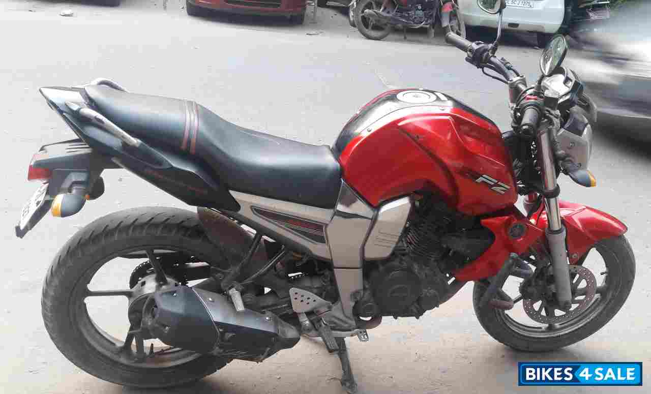 Red Yamaha FZ-S