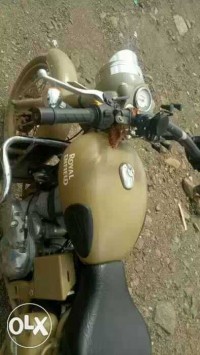 Send Royal Enfield Classic Desert Storm