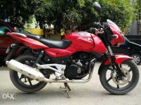 Red Bajaj Pulsar 200 DTSi