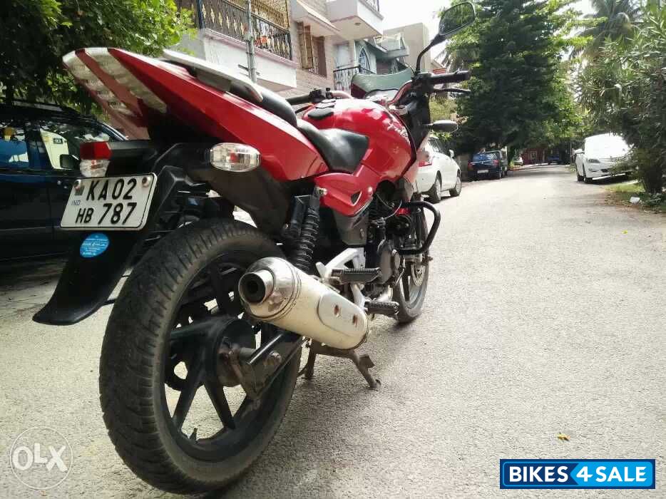 Red Bajaj Pulsar 200 DTSi