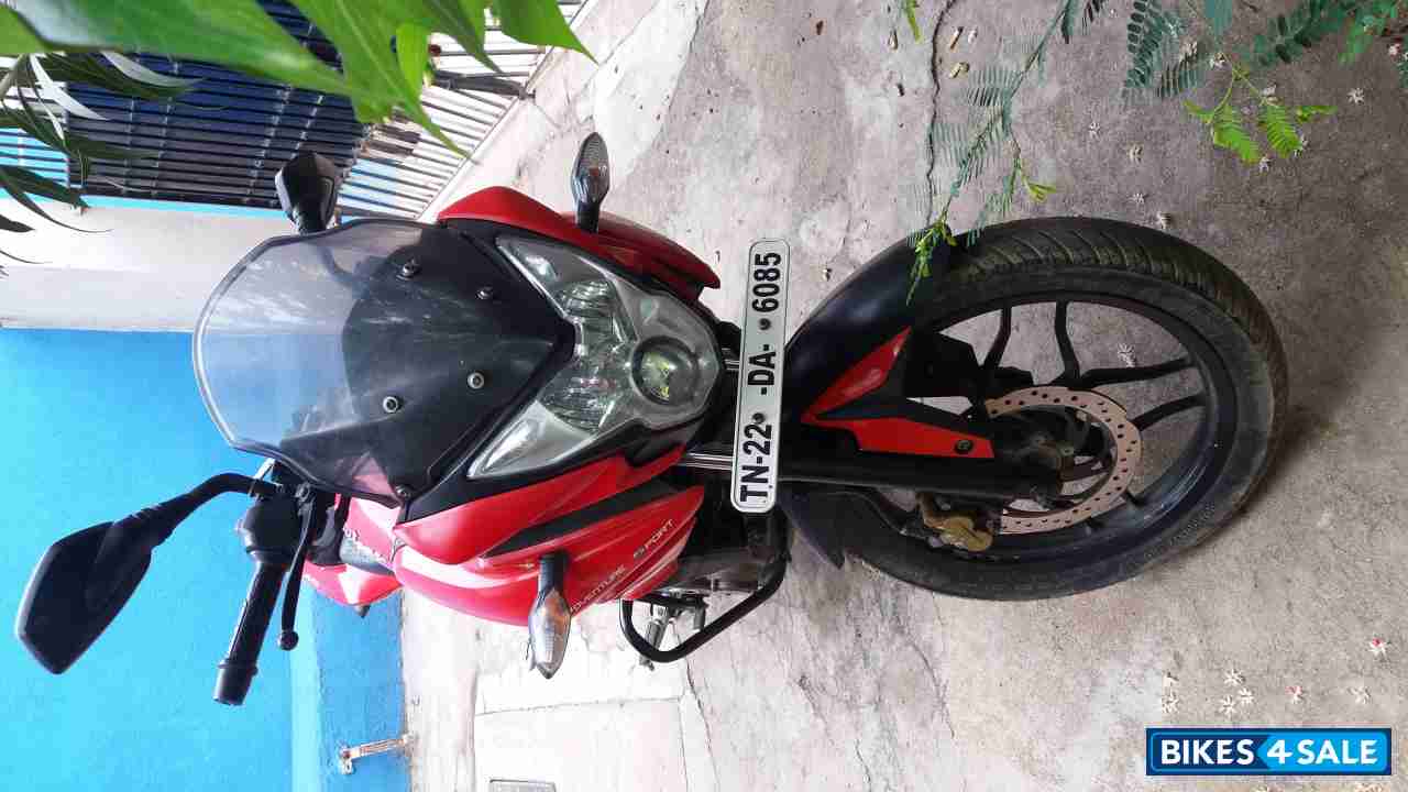 Red Bajaj Pulsar AS 150
