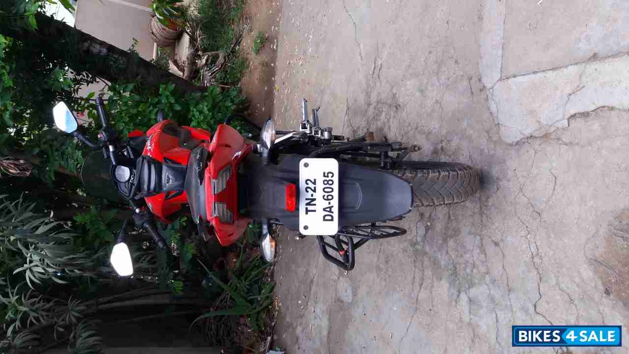 Red Bajaj Pulsar AS 150