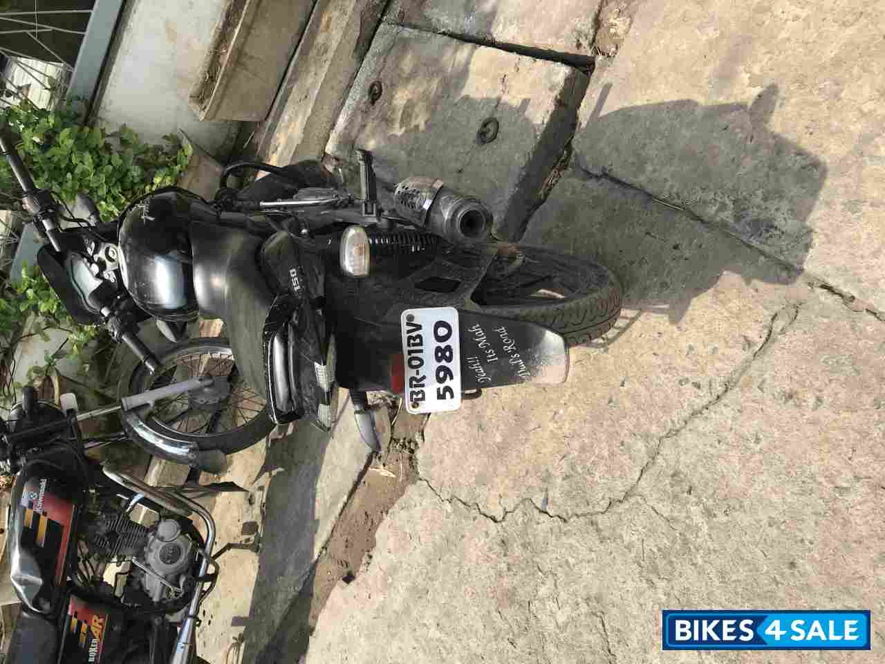 Black Bajaj Pulsar 150 DTSi