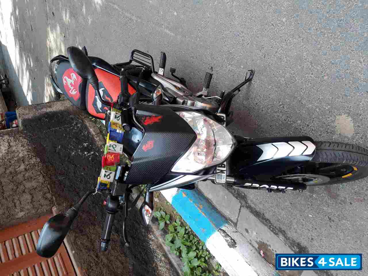 Midnight Black Bajaj Pulsar 135LS