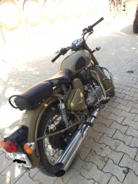 Khaki Royal Enfield Classic Desert Storm