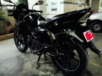 Black TVS Apache RTR 180