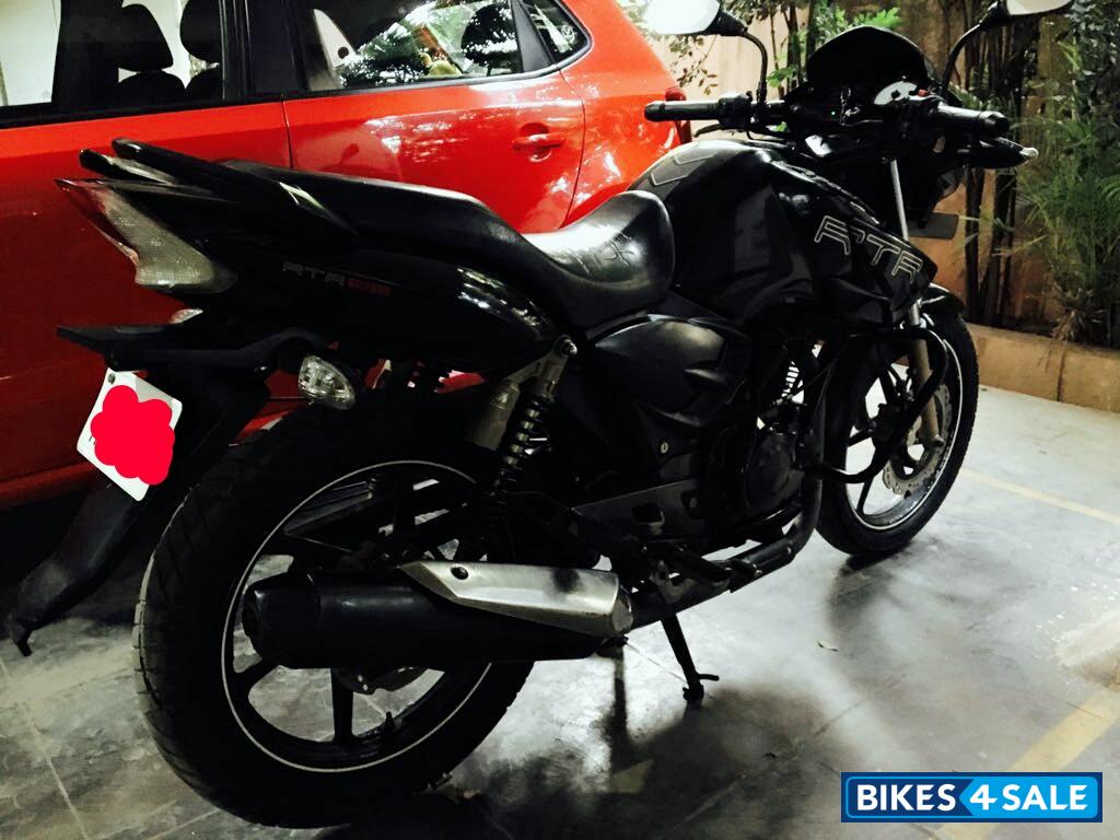 Black TVS Apache RTR 180