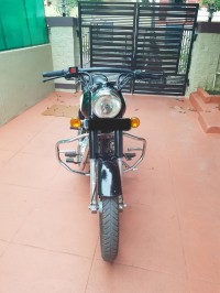 Black Royal Enfield Classic 350