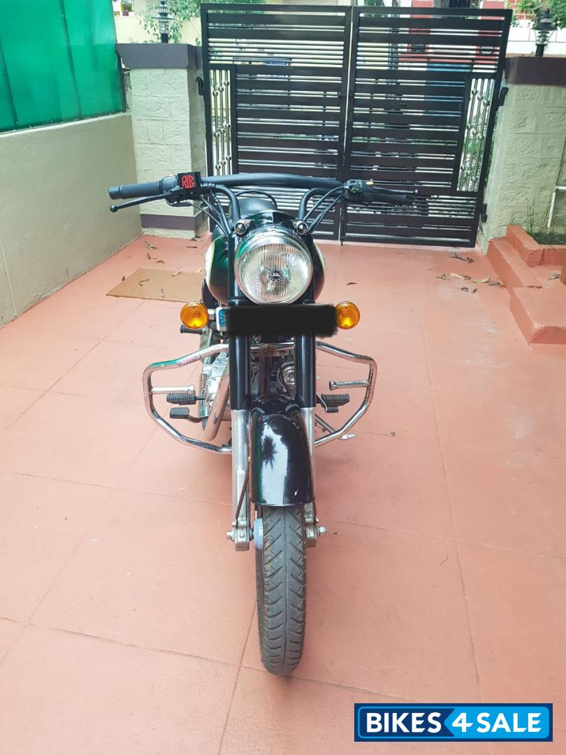 Black Royal Enfield Classic 350