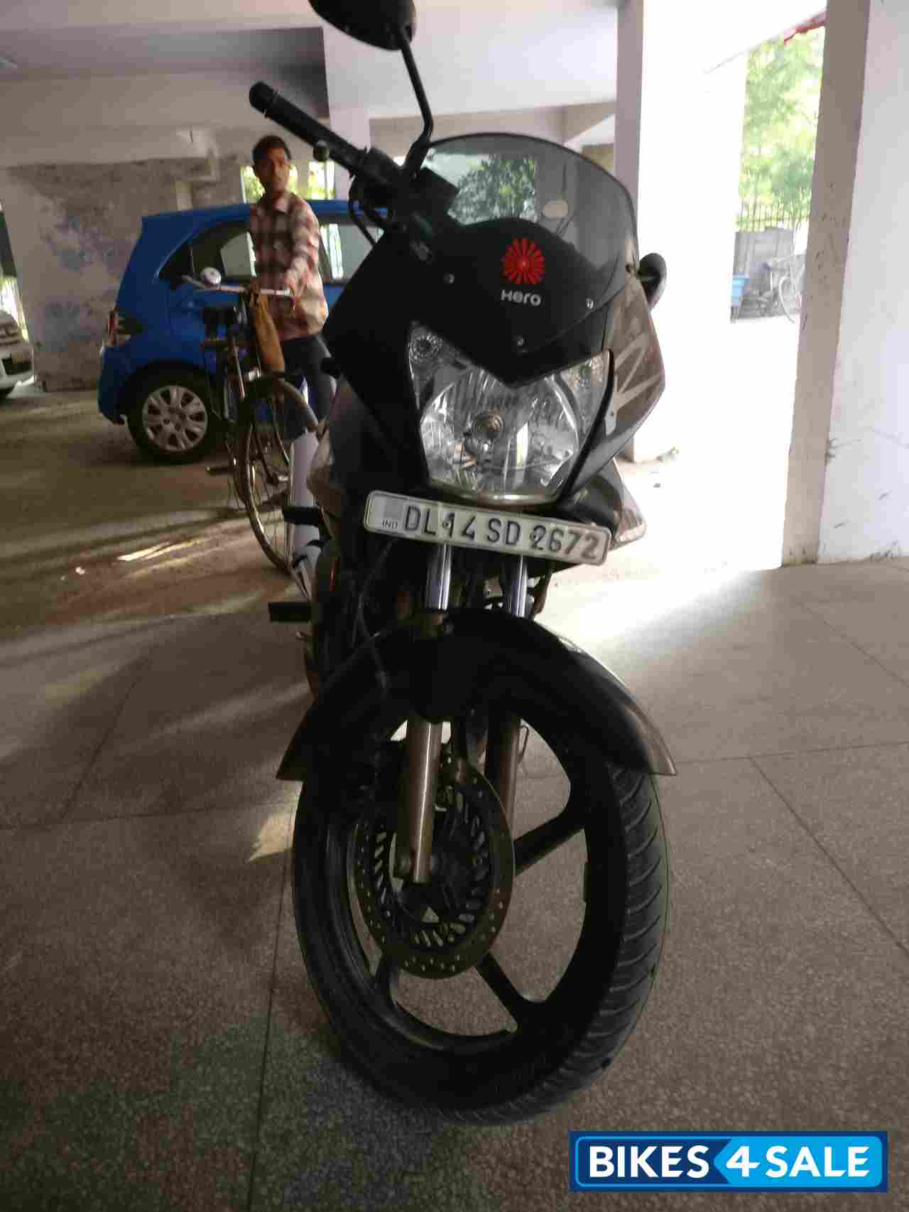 Black Hero Karizma R