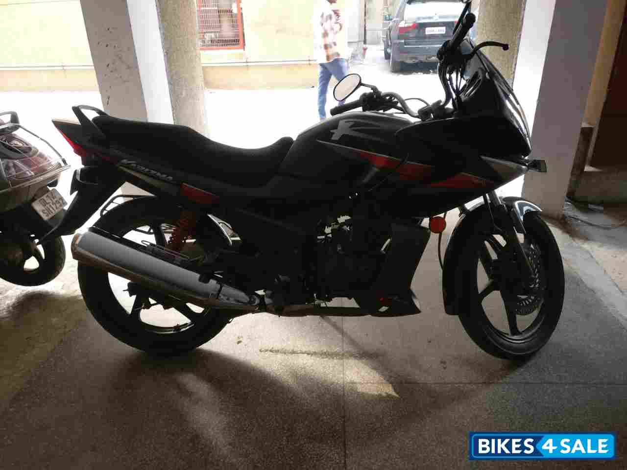 Black Hero Karizma R