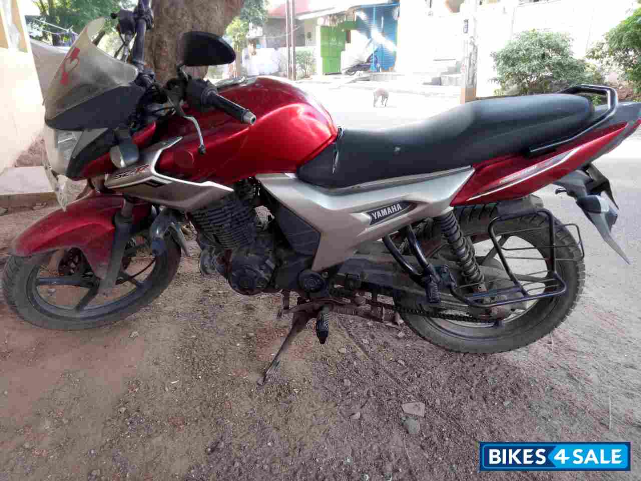 Red Yamaha SZ-R Red Yamaha SZ-R