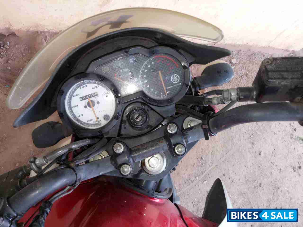 Red Yamaha SZ-R Red Yamaha SZ-R