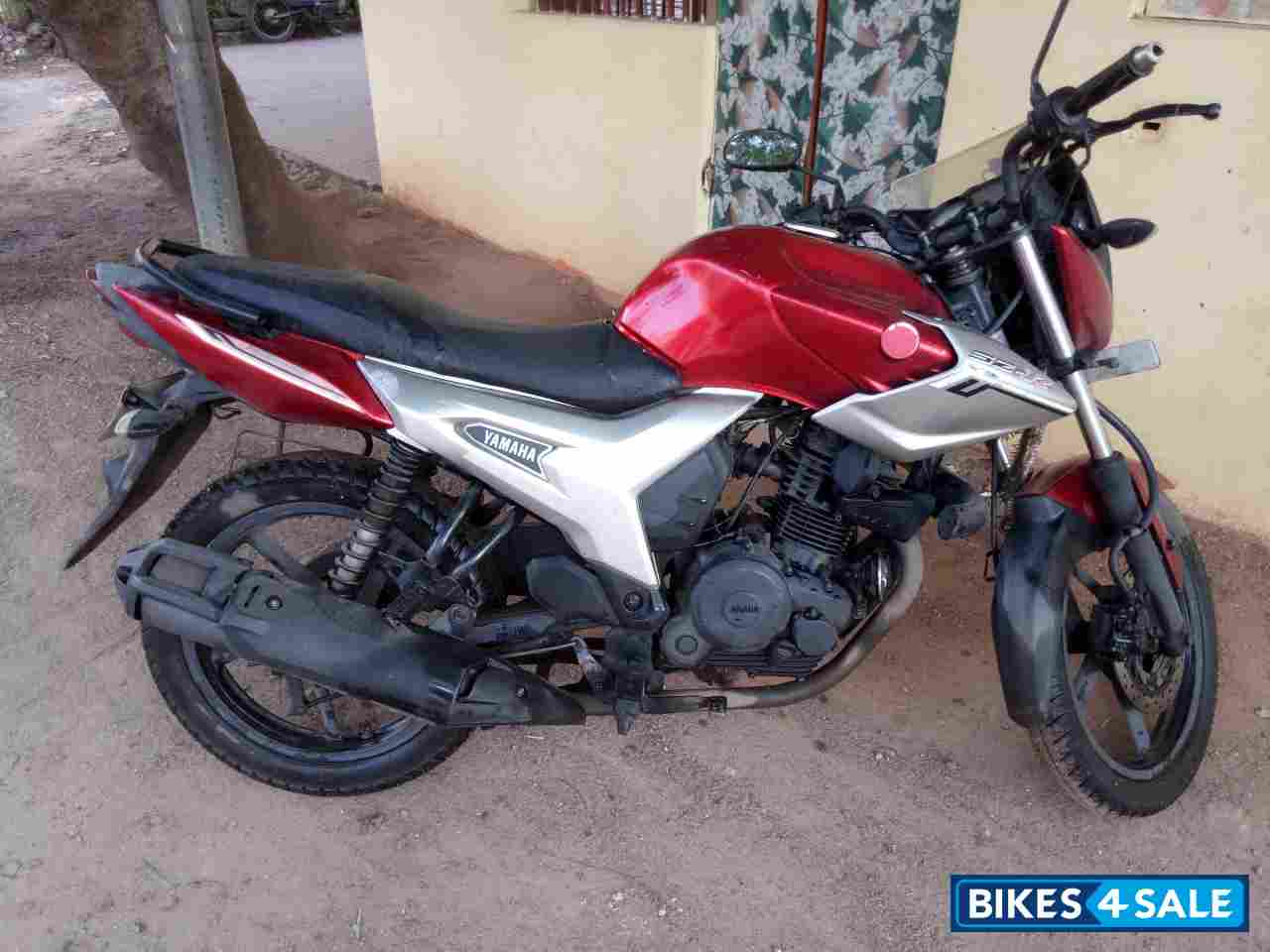 Red Yamaha SZ-R Red Yamaha SZ-R