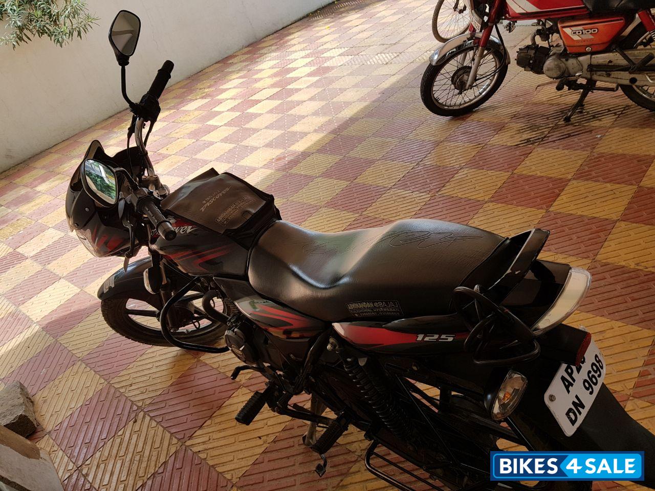 Black Red Bajaj Discover 125