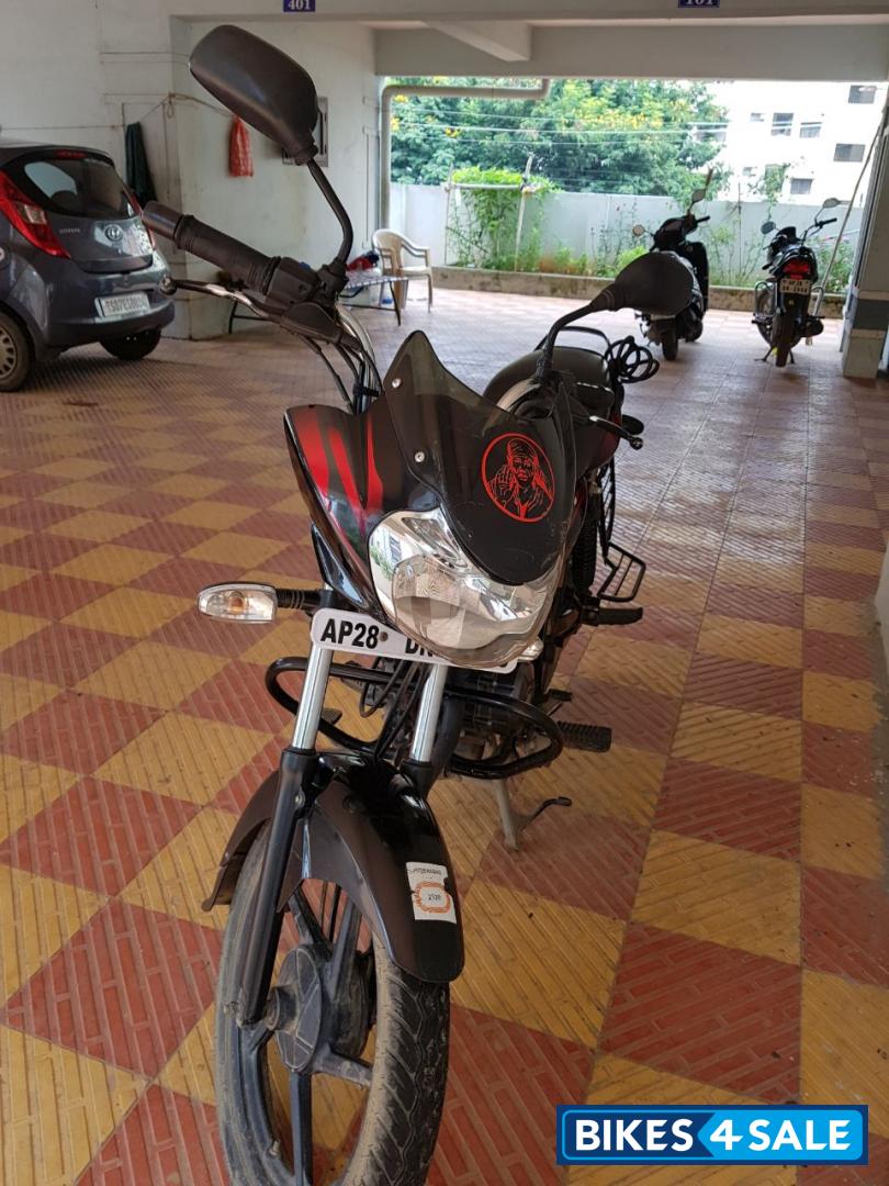 Black Red Bajaj Discover 125