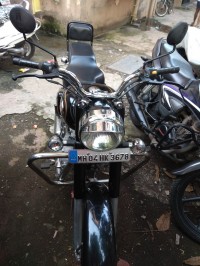 Black Royal Enfield Bullet Standard 350