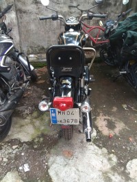 Black Royal Enfield Bullet Standard 350