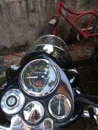 Black Royal Enfield Bullet Standard 350