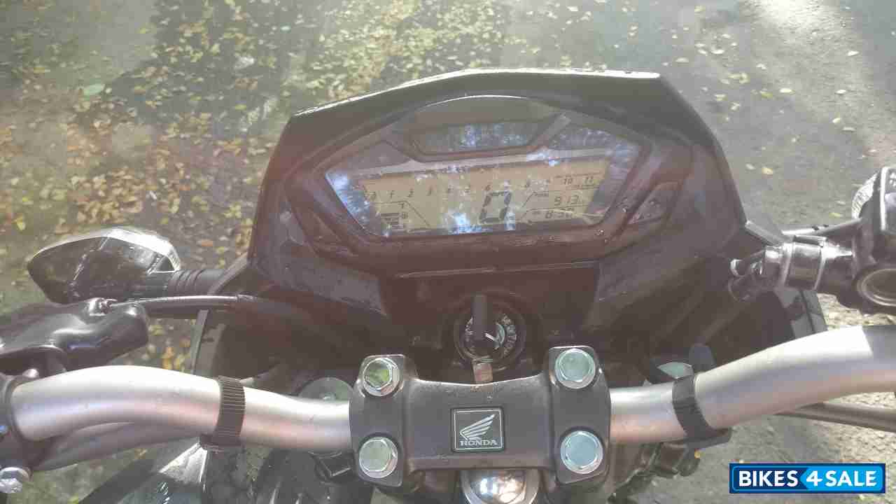 Orange Mat Honda CB Hornet 160R