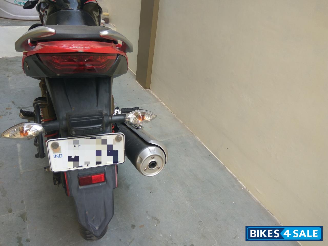 Black & Red Hero Xtreme Sports