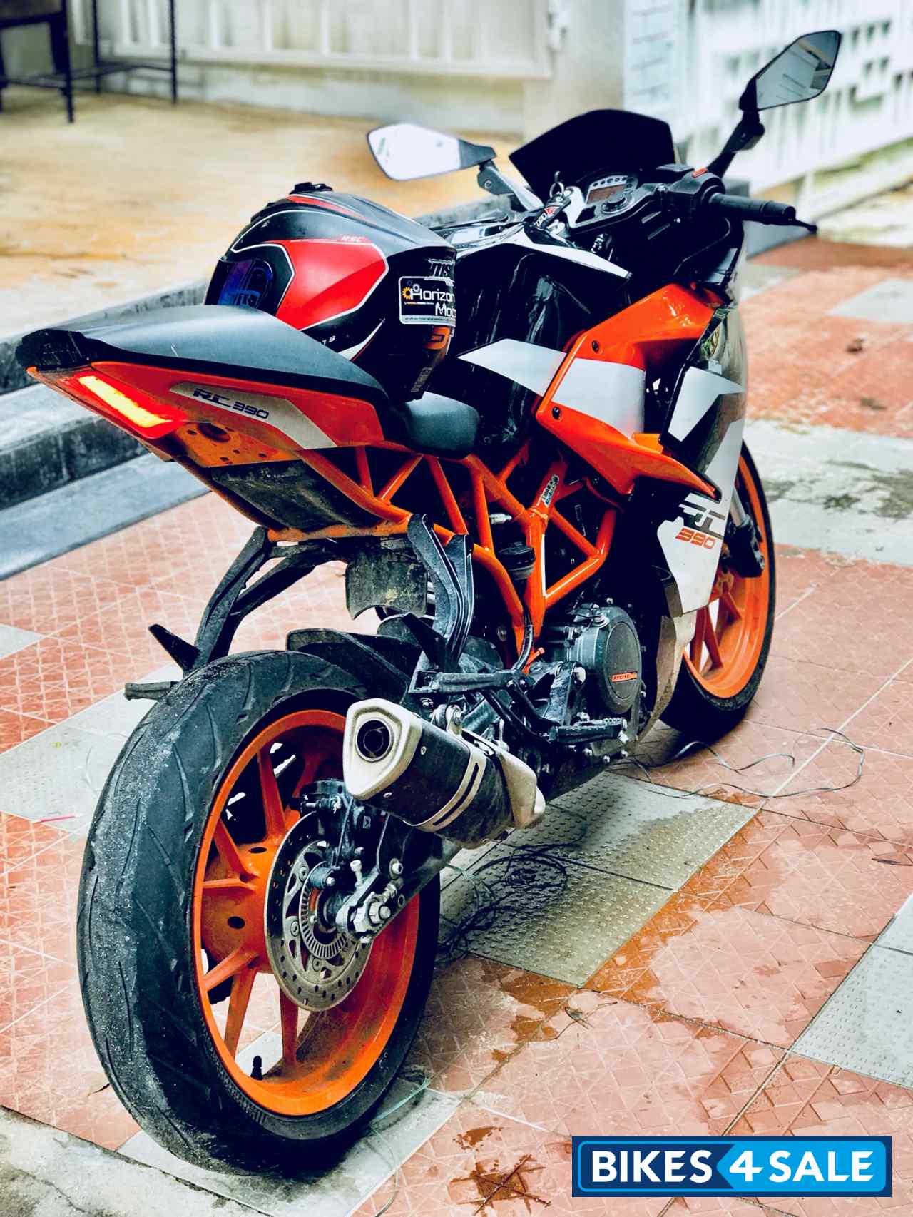 Used 2017 model KTM RC 390 for sale in Hyderabad. ID 155520. Black ...