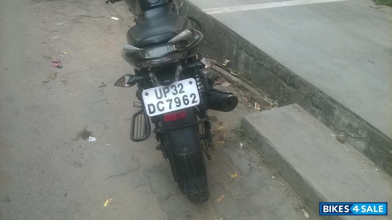 Black Bajaj Pulsar 135LS