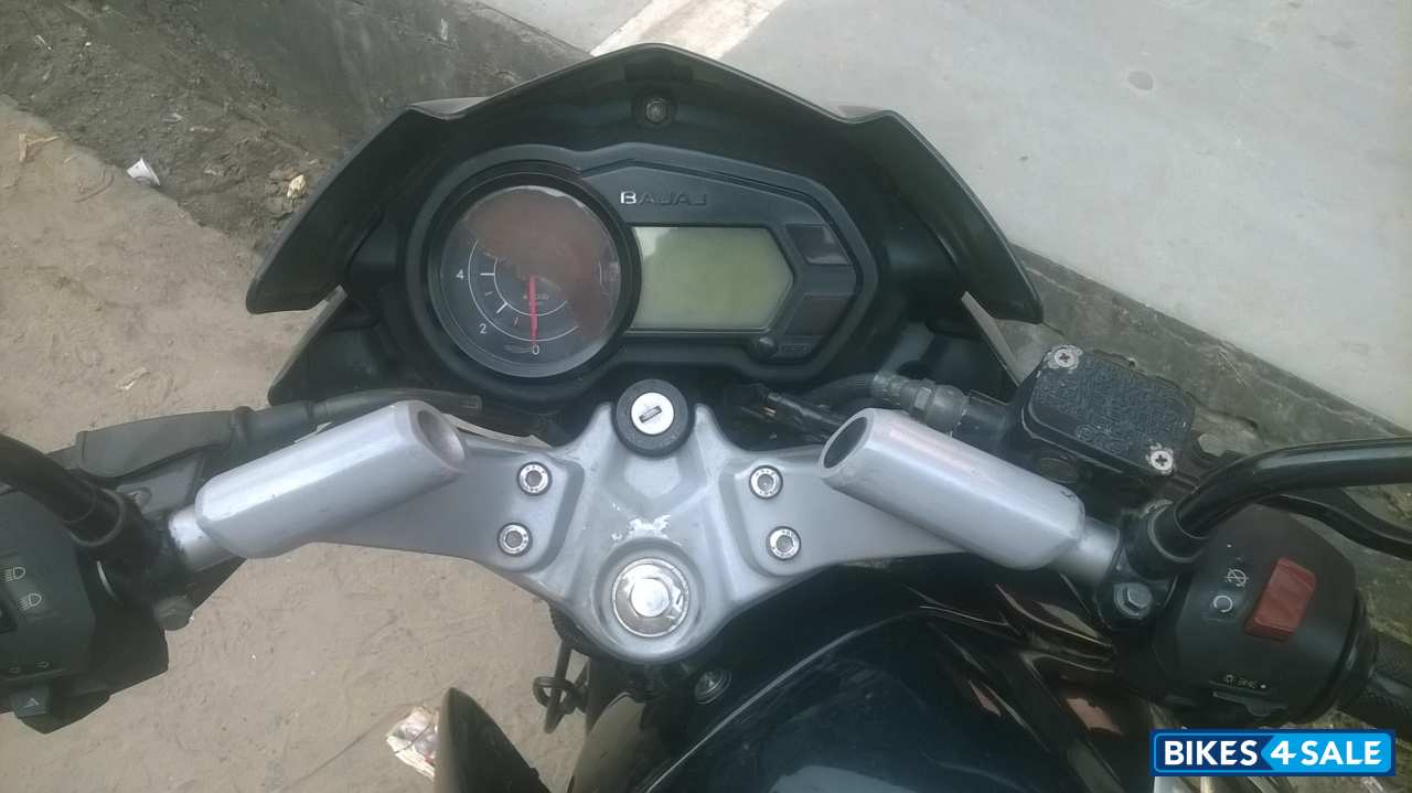 Black Bajaj Pulsar 135LS