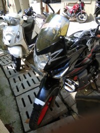 Black Red Cast Hero Karizma R