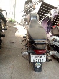 Red Black Bajaj Platina 125 DTS-Si