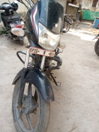 Red Black Bajaj Platina 125 DTS-Si