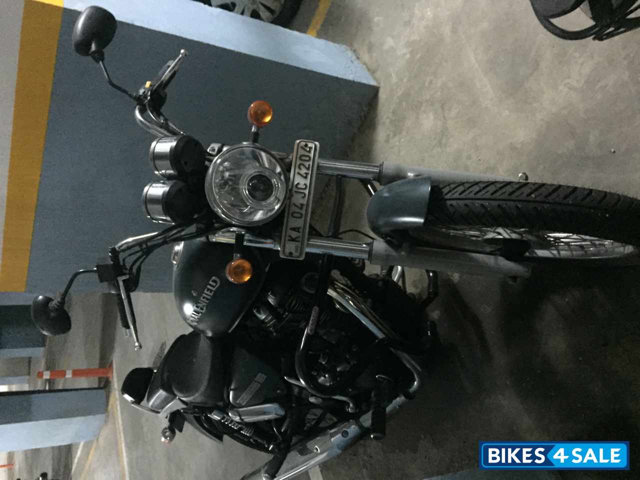 Asphalt Royal Enfield Thunderbird 350 Asphalt Royal Enfield Thunderbird 350