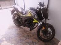 Sporty Green Honda CB Hornet 160R