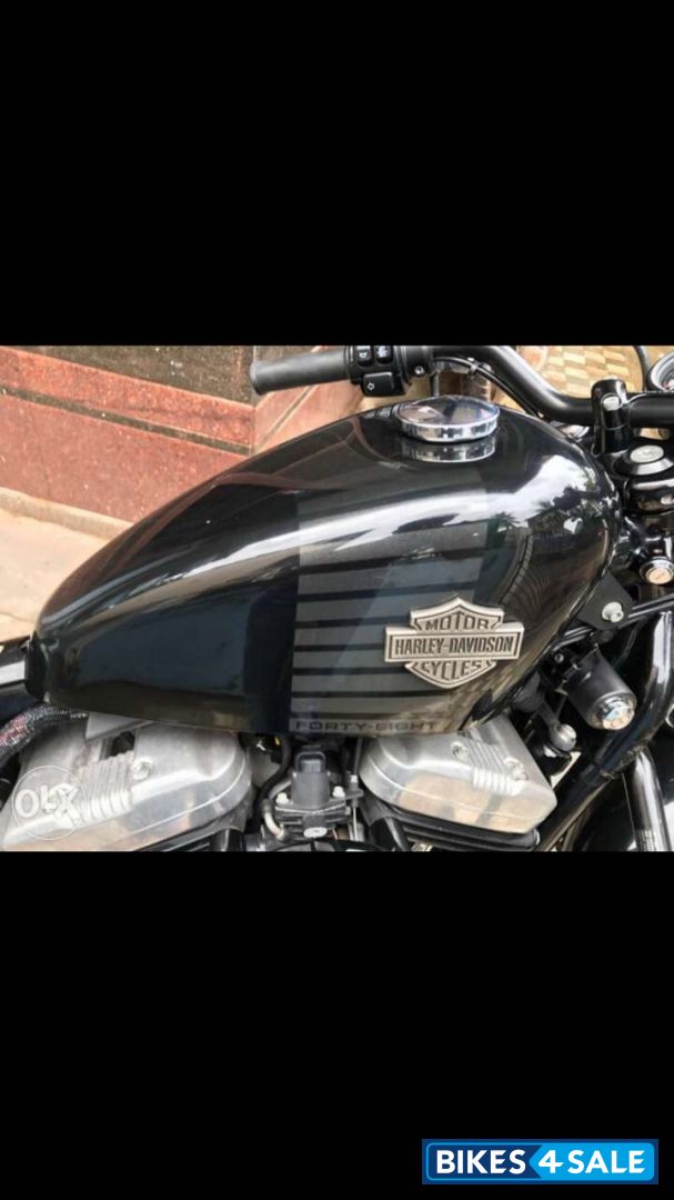 Black Harley Davidson XL 1200X Forty-Eight