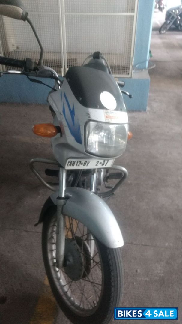 Silver TVS Victor GL