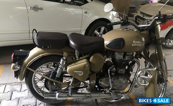 Royal Enfield Classic Desert Storm