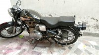 Black Royal Enfield Bullet Standard 350