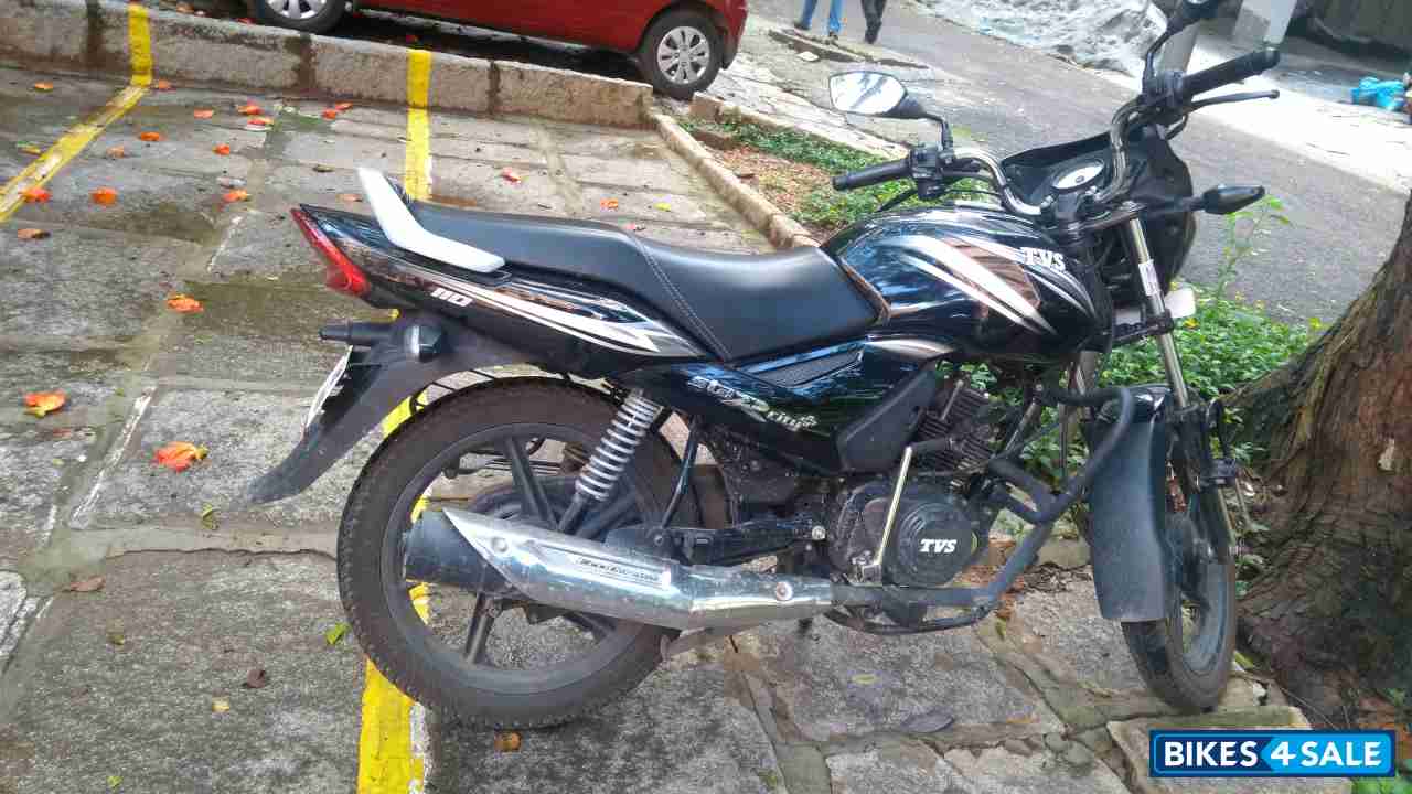 Black TVS Star City Plus