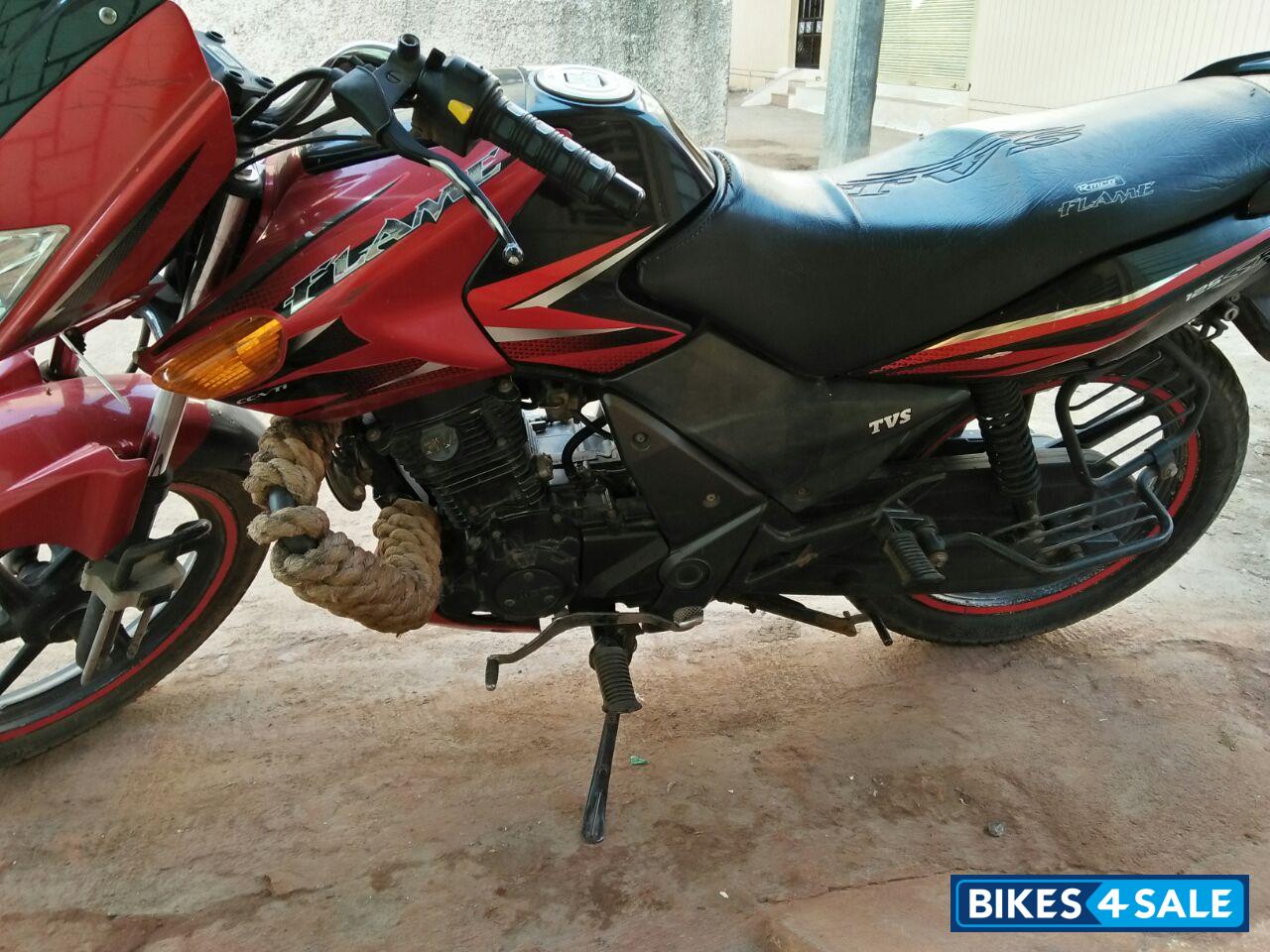 Red And Black TVS Flame SR125