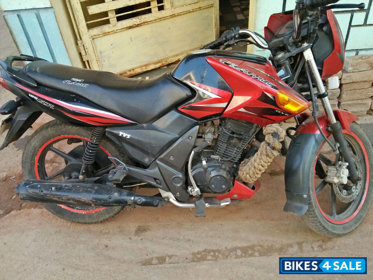 Red And Black TVS Flame SR125
