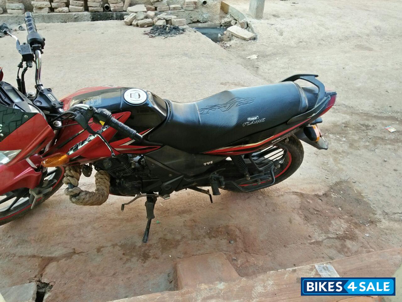 Red And Black TVS Flame SR125