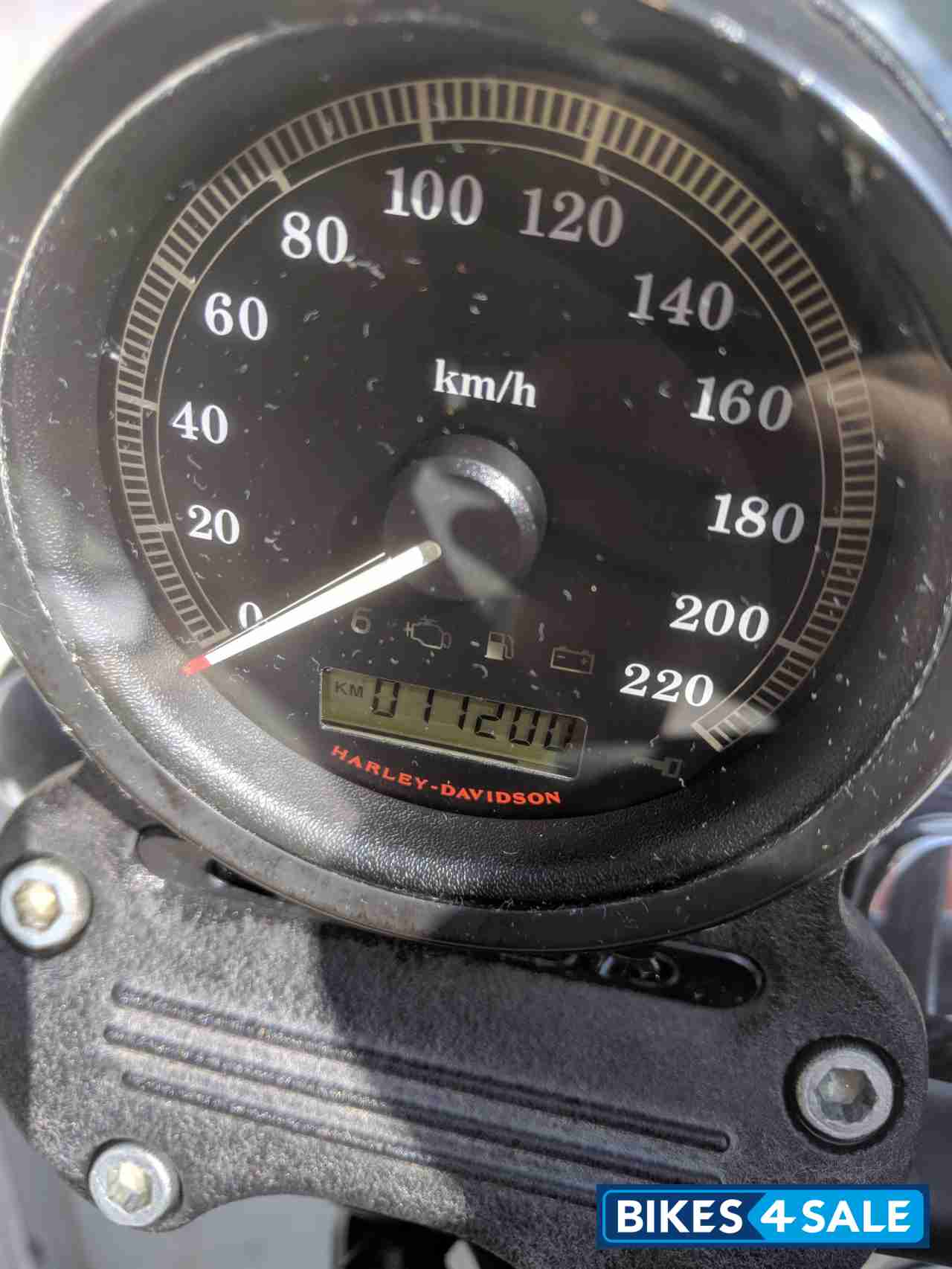 Candy Blue Harley Davidson XL 883L Sportster