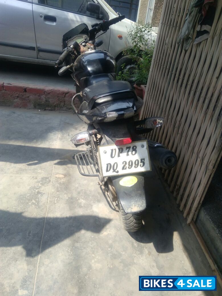 Black Bajaj Pulsar 150 DTSi