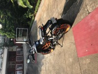 Black KTM Duke 390