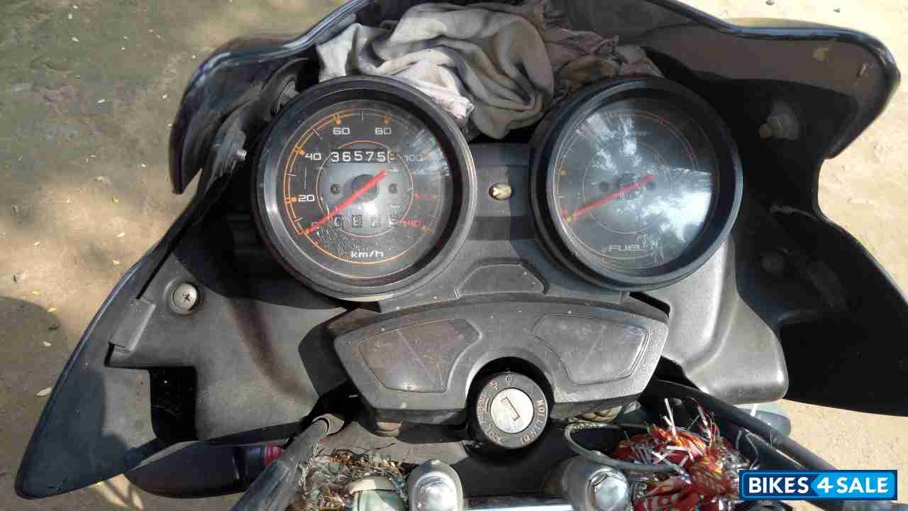 Black&red Bajaj Discover DTSi 125