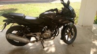 Black Bajaj Pulsar 220F