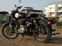 Black Royal Enfield Classic 350