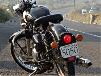 Black Royal Enfield Classic 350