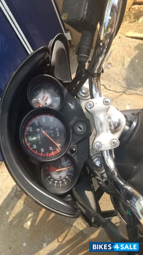 Black Honda CB Unicorn