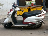 White Red Hero Maestro